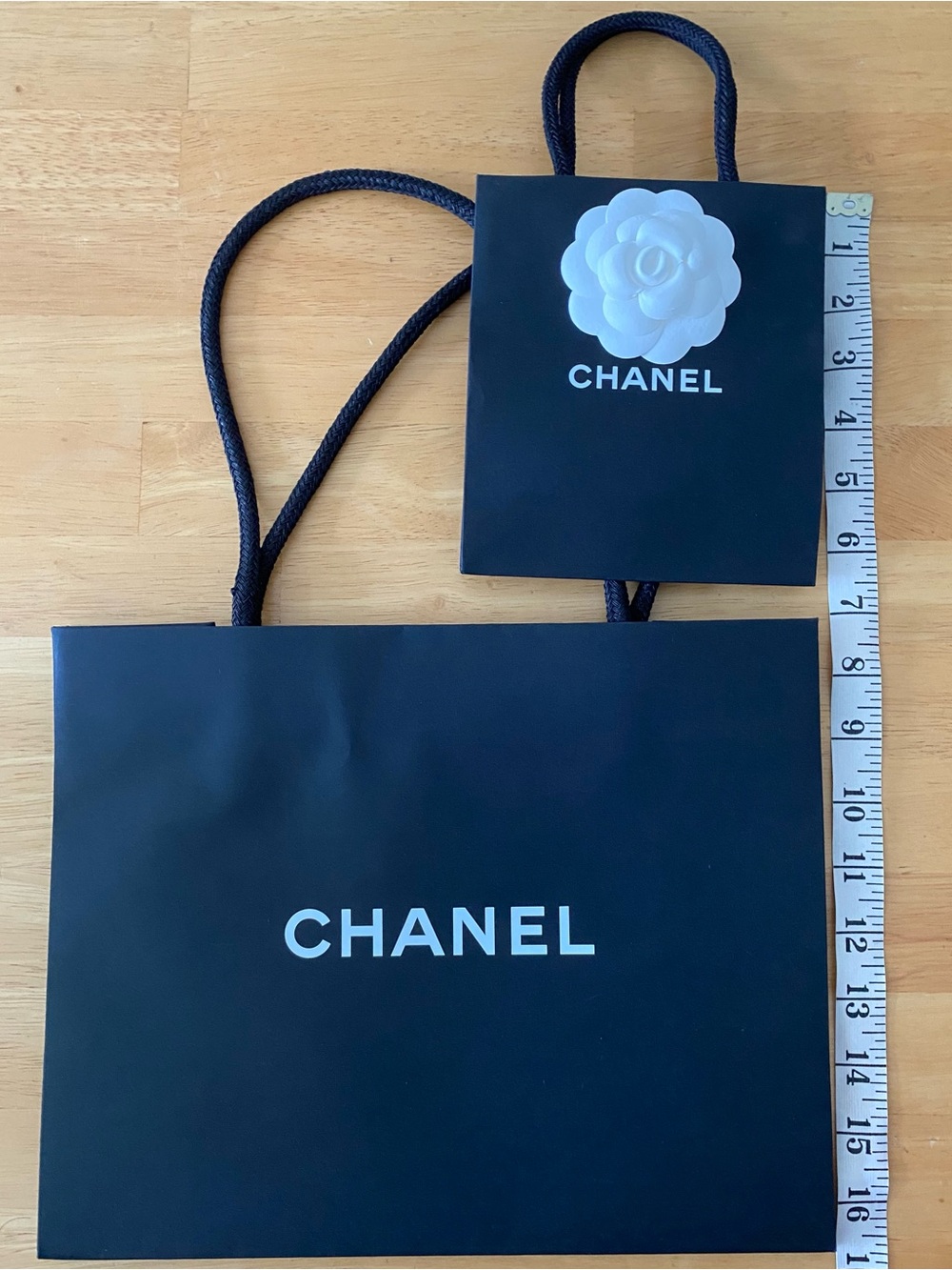 CHANEL Black Paper Shopping Bags - Picture 7 of 7